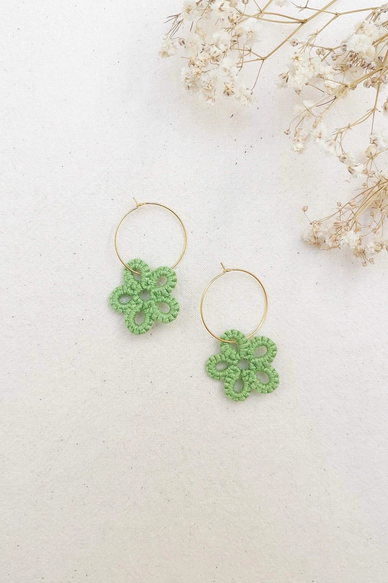 Cute green earrings deals
